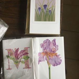 Cảrds: invitation or thank you cards